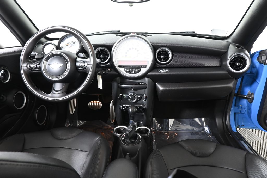 2014 MINI Cooper Base 4