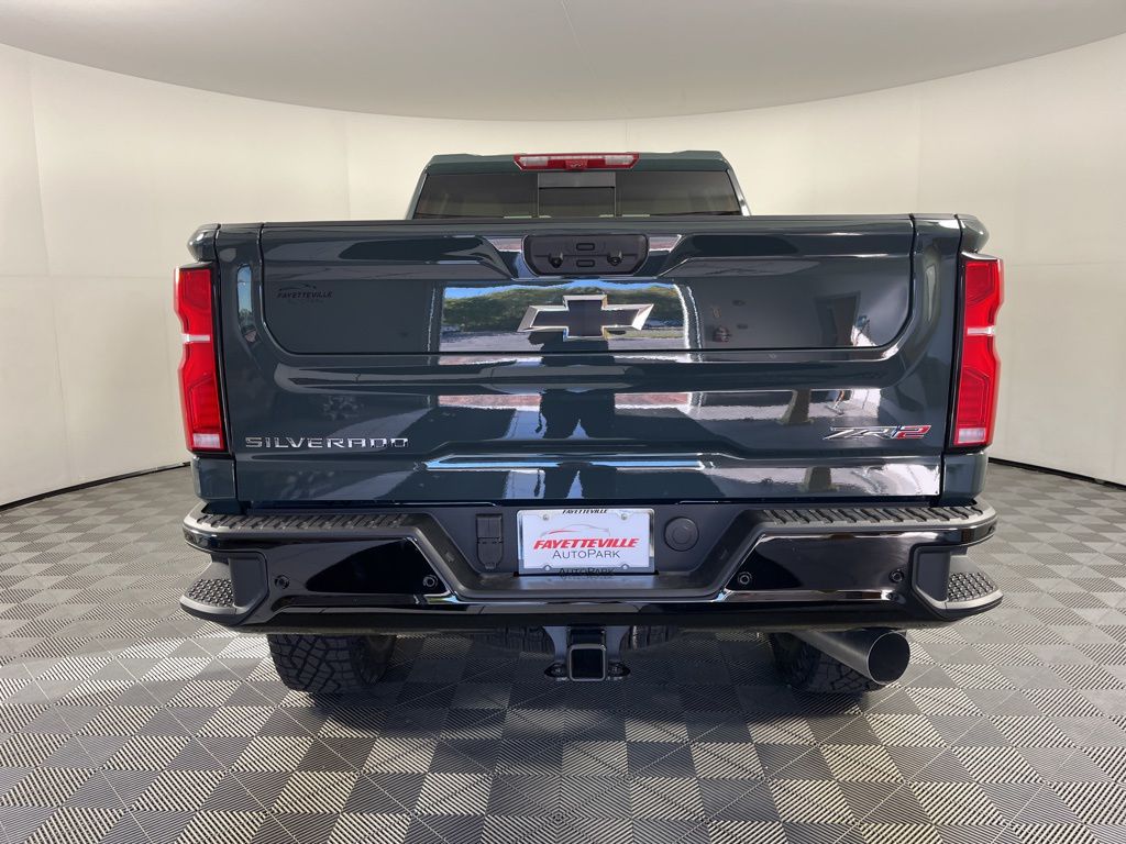 Thumbnail: 2026 Chevrolet Silverado 2500 - 4