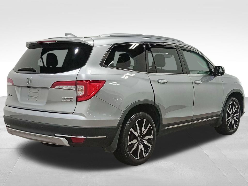 2021 Honda Pilot Touring 7 Passenger