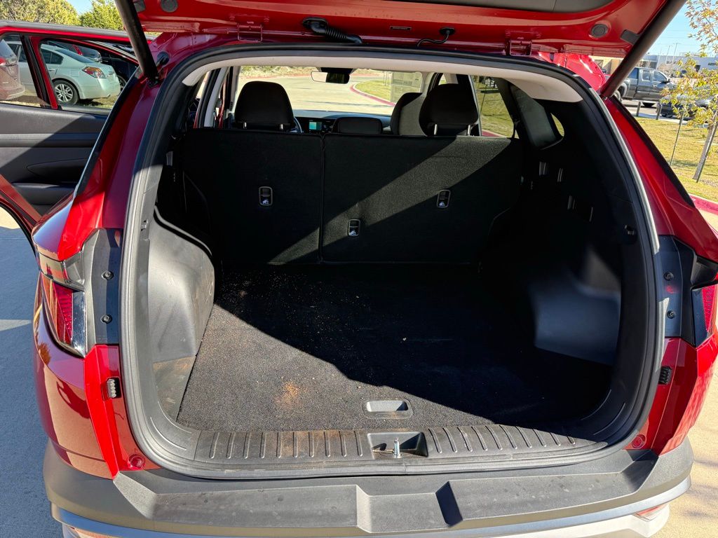 Thumbnail: 2025 Hyundai Tucson - 25