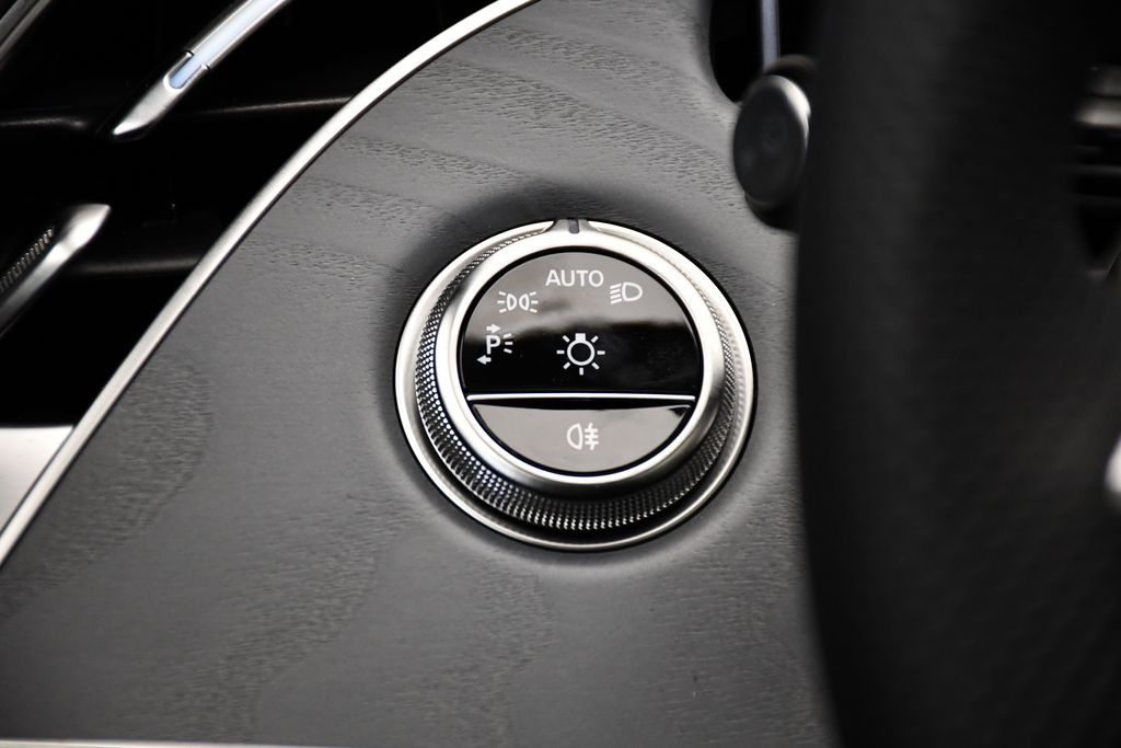 2025 Mercedes-Benz E-Class AMG E 53 20