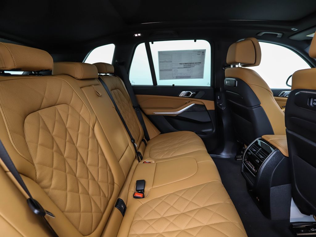 Thumbnail: 2026 BMW X5 - 27