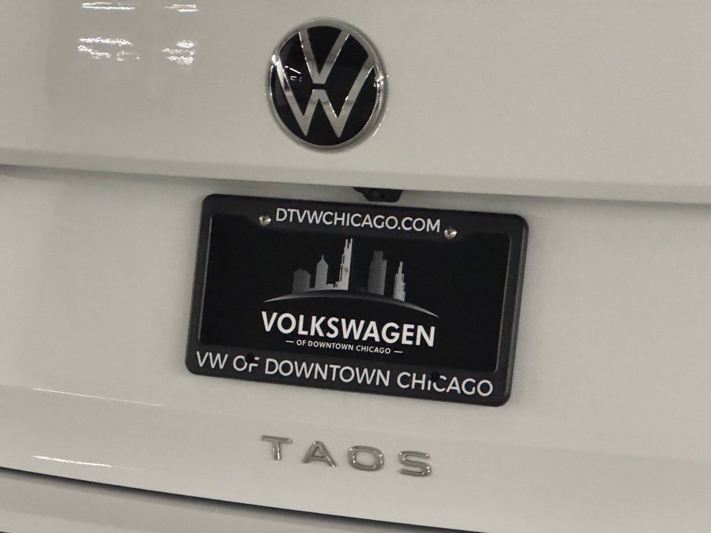 2024 Volkswagen Taos 1.5T S 33