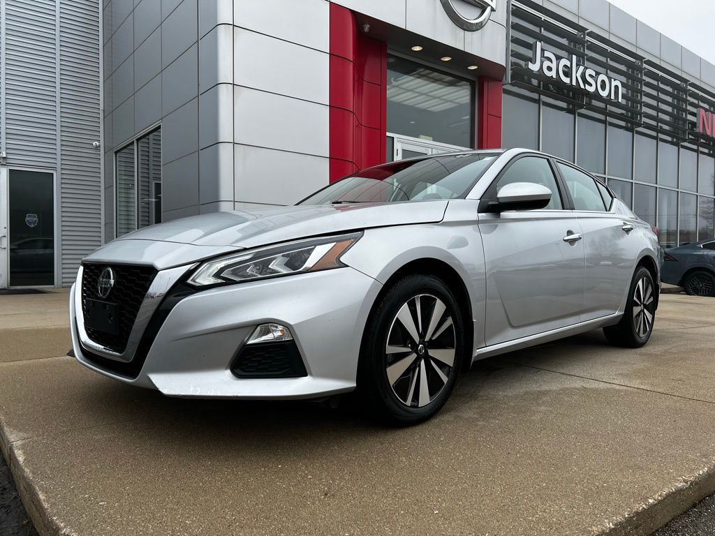 2022 Nissan Altima 2.5 SV AWD