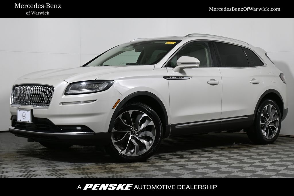 Thumbnail: 2023 Lincoln Nautilus - 1