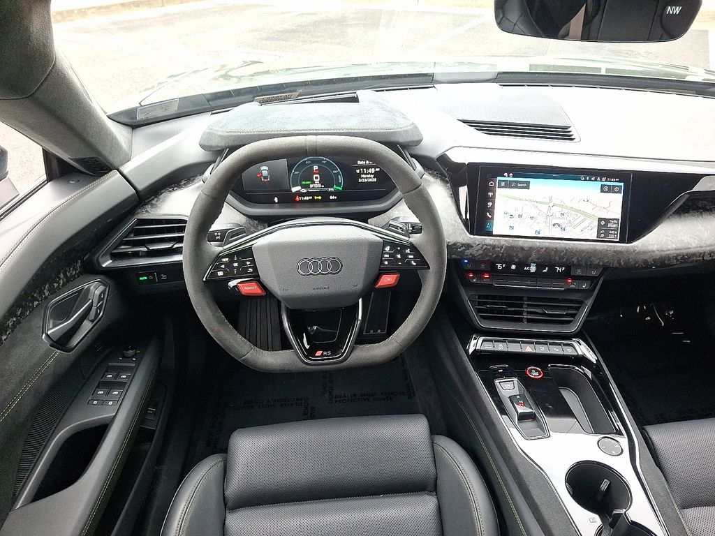 Thumbnail: 2025 Audi RS e-tron GT - 11