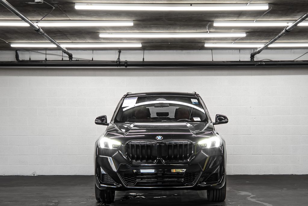 2023 BMW X1