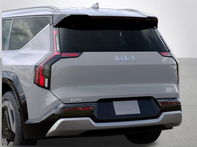 2026 Kia EV9 Land