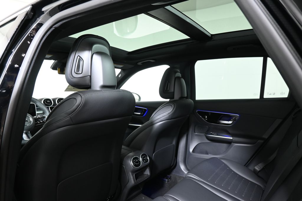 Thumbnail: 2026 Mercedes-Benz GLC - 25