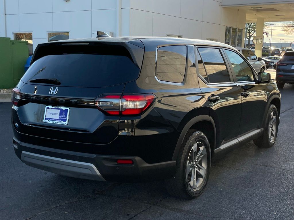 Thumbnail: 2024 Honda Pilot - 6