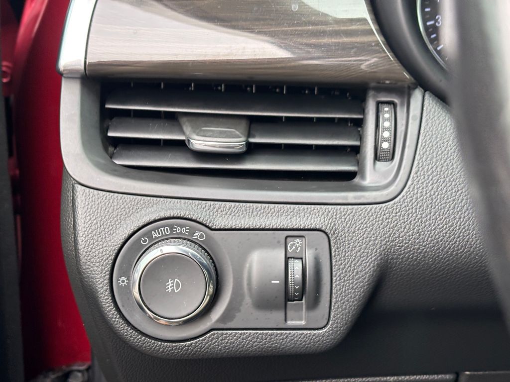 Used Car 2020 Buick Envision  Premium I For Sale Under $25,000 In Austin, Texas