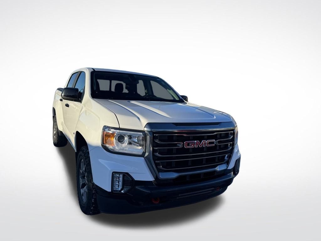 2022 GMC Canyon AT4 Crew Cab 4WD with Cloth