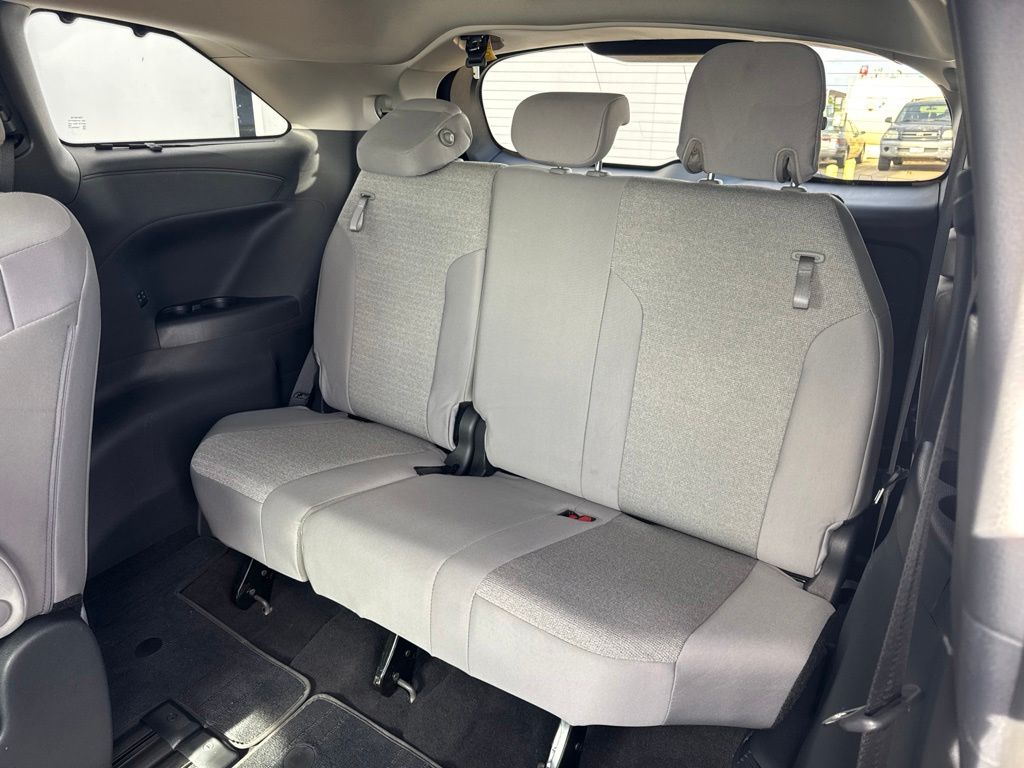 car-gallery-8