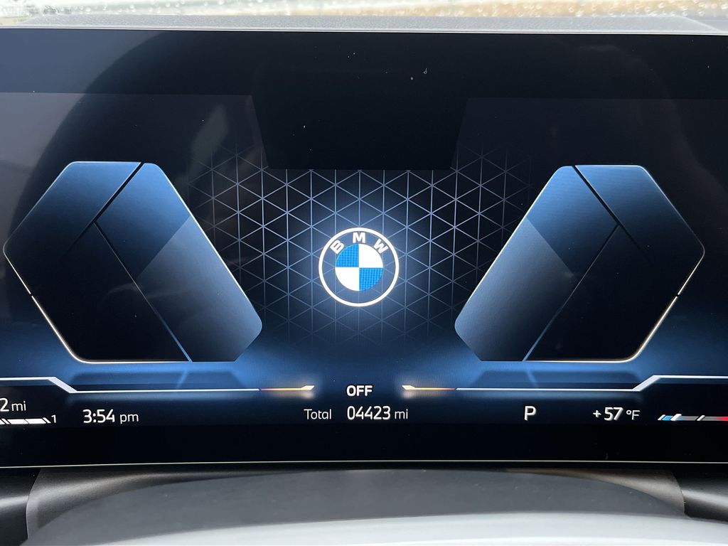 Thumbnail: 2025 BMW 3 Series - 15