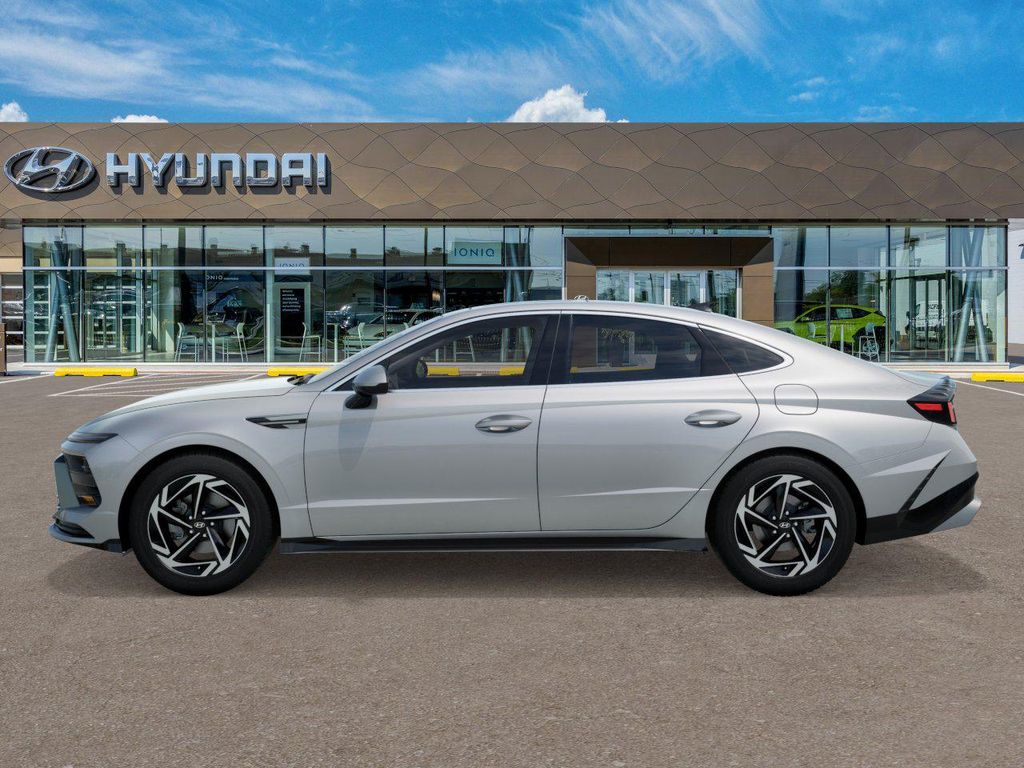Thumbnail: 2025 Hyundai Sonata - 3