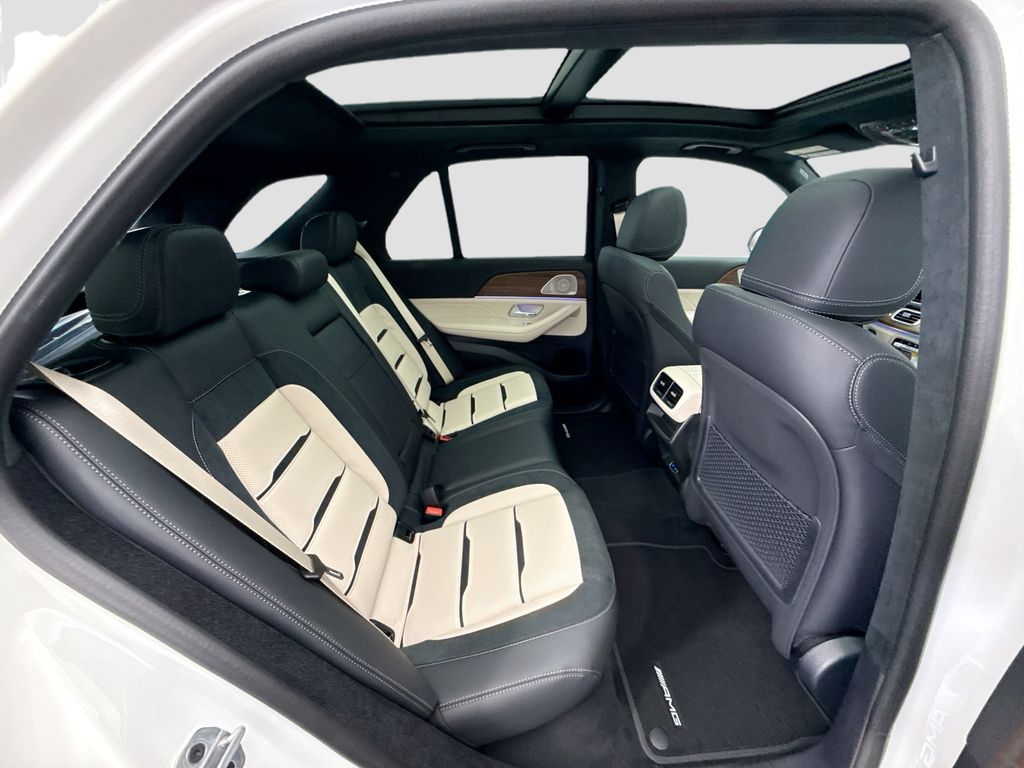 Thumbnail: 2026 Mercedes-Benz GLE - 21