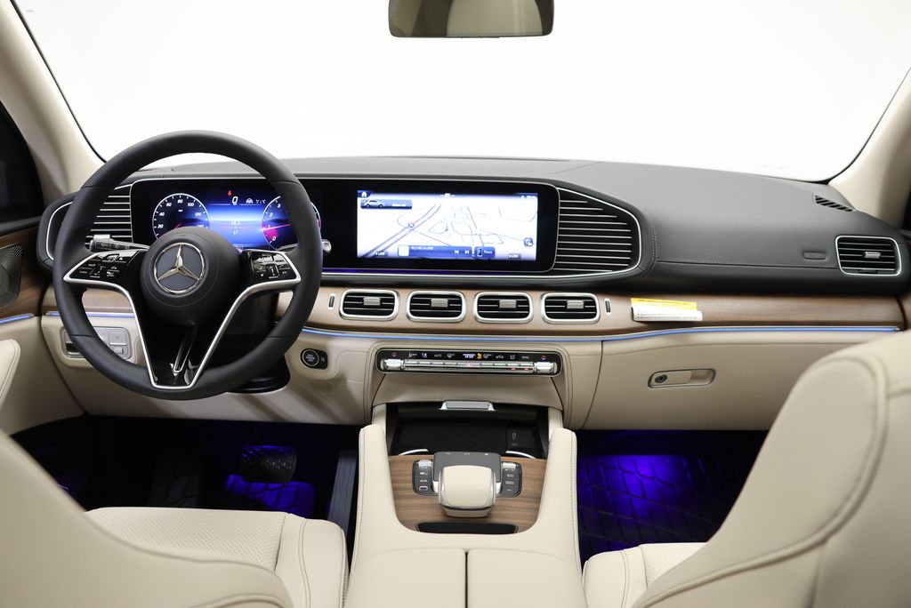 Thumbnail: 2026 Mercedes-Benz GLE - 17