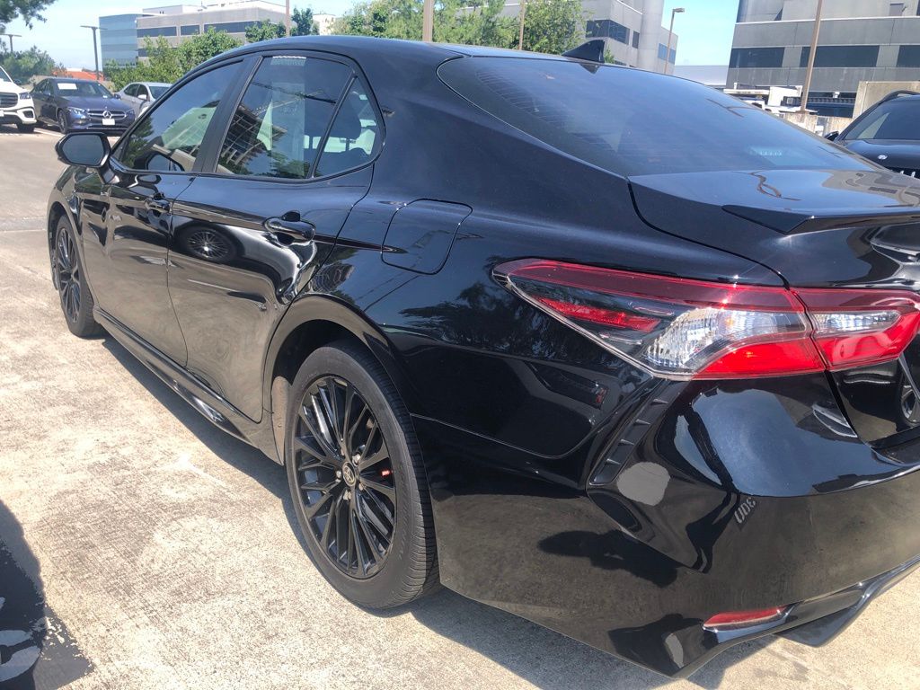 Thumbnail: 2021 Toyota Camry - 6