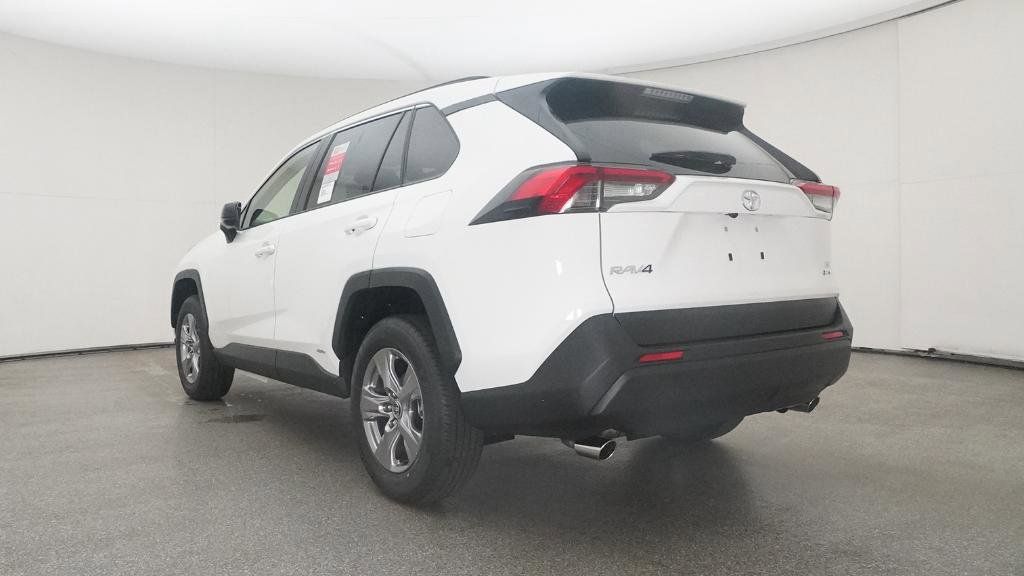 Thumbnail: 2025 Toyota RAV4 - 11