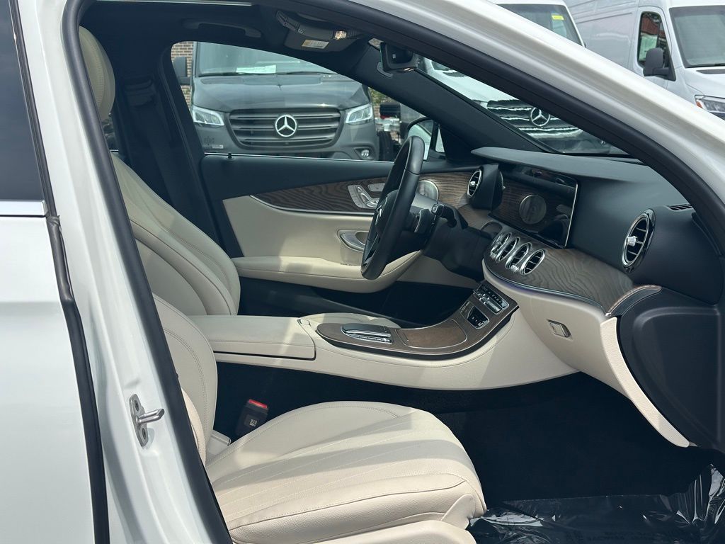 2023 Mercedes-Benz E-Class E 350 28