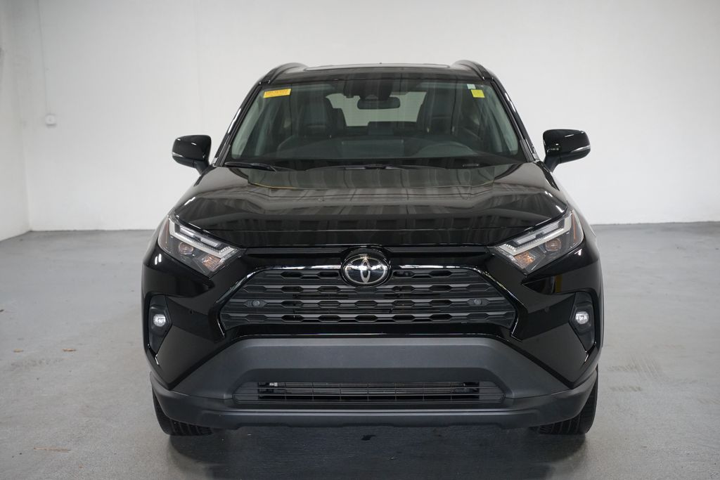 Thumbnail: 2025 Toyota RAV4 - 2