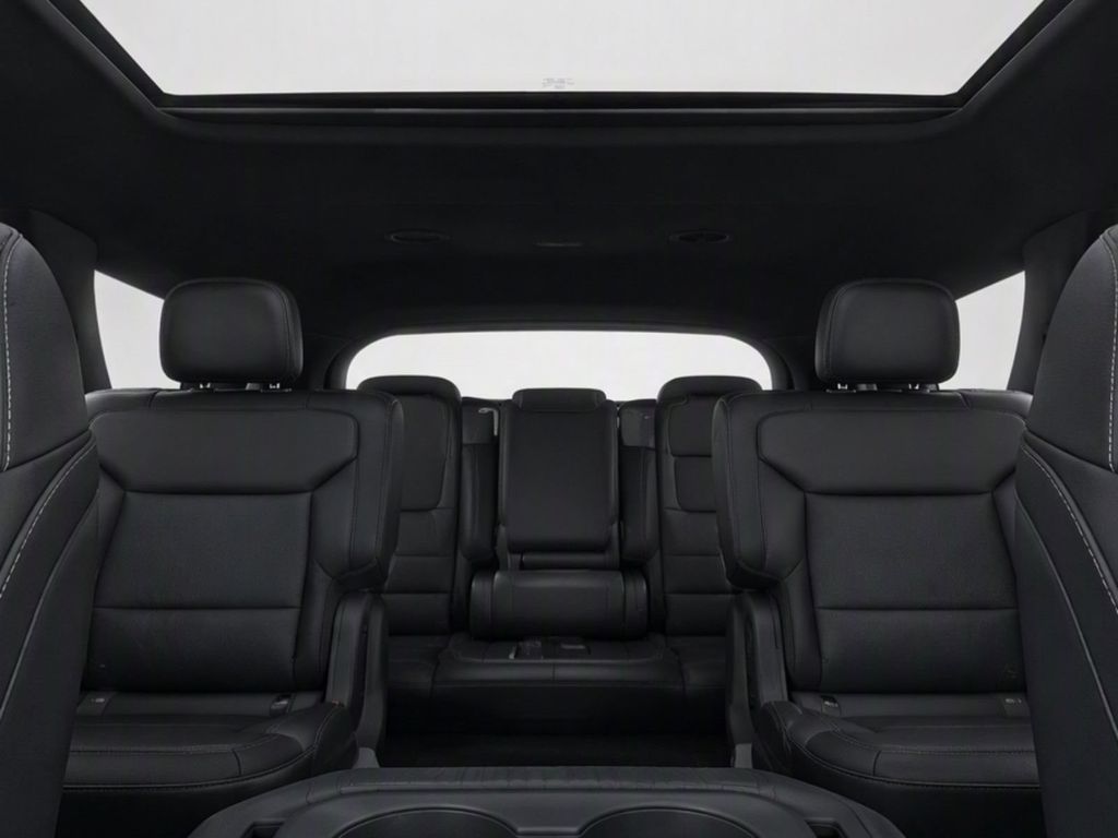 New 2027 White Ford Platinum image 17