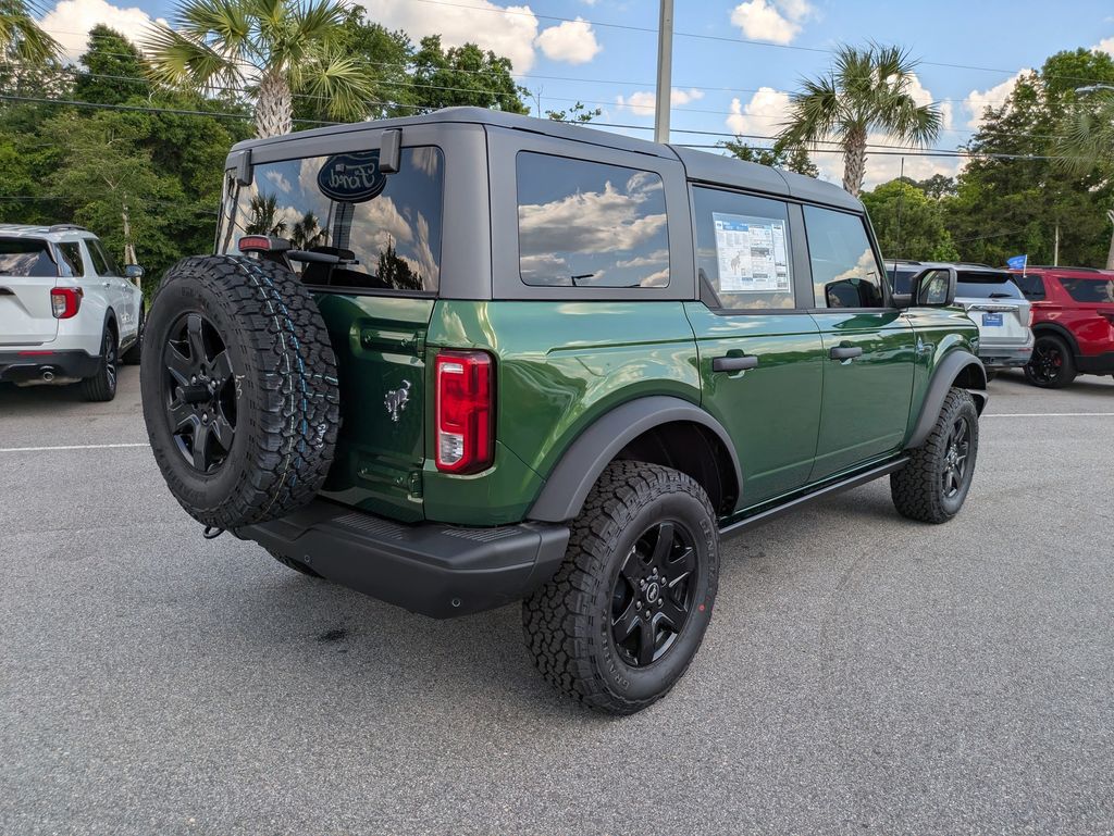 2024 Ford Bronco Black Diamond