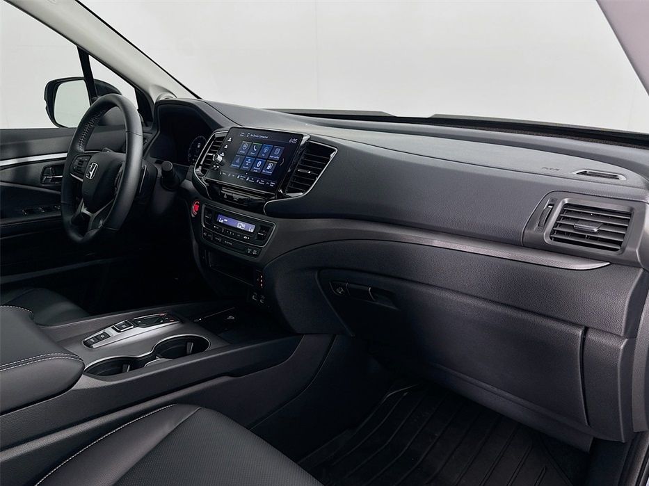 Used Car 2025 Honda Ridgeline  Rtl For Sale Under $40,000 In Austin, Texas