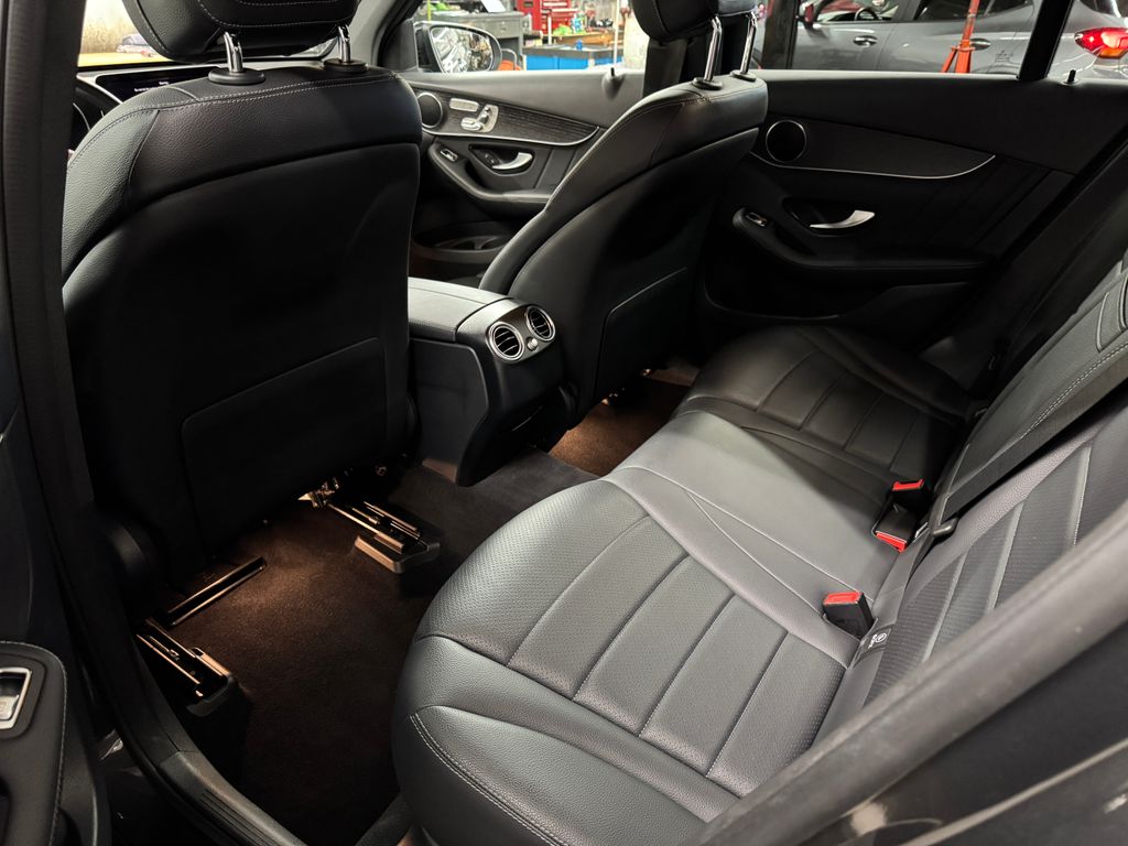 2022 Mercedes-Benz GLC GLC 300