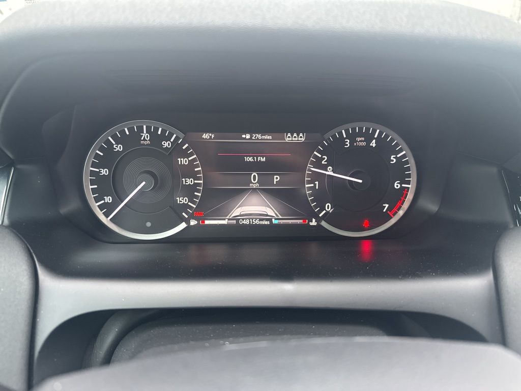 Thumbnail: 2020 Land Rover Discovery Sport - 2