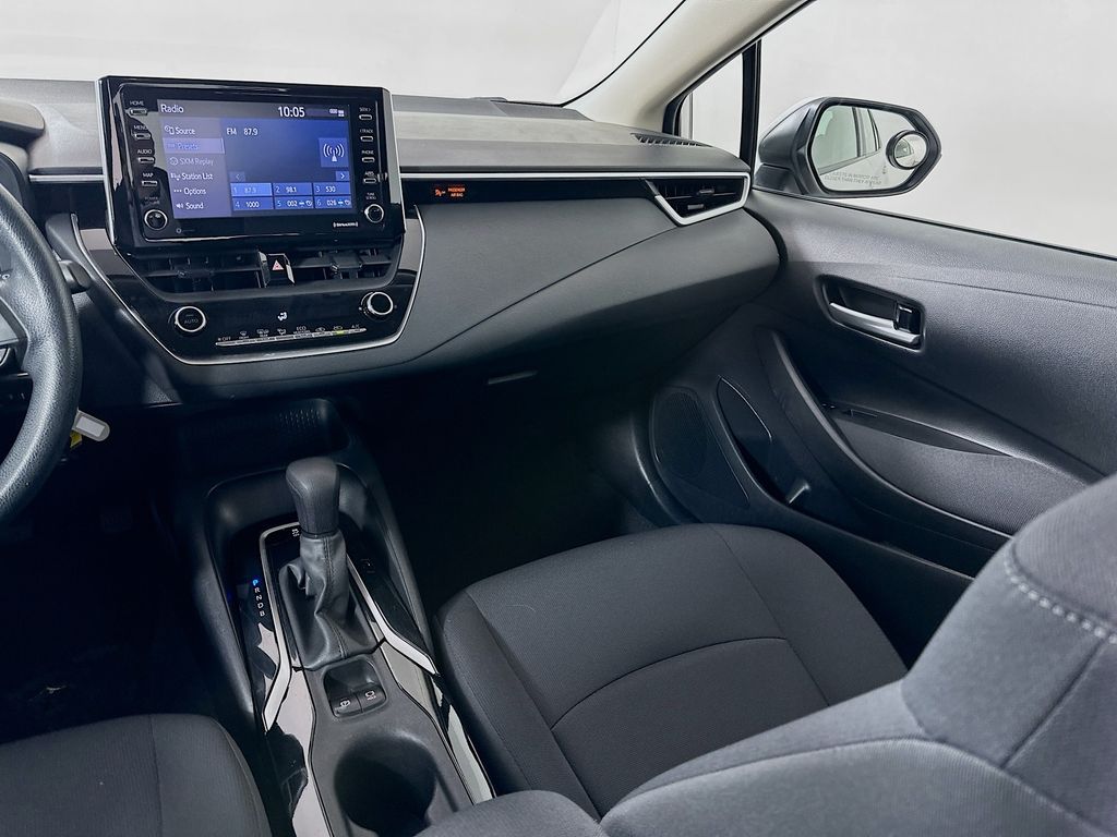 Thumbnail: 2021 Toyota Corolla - 22