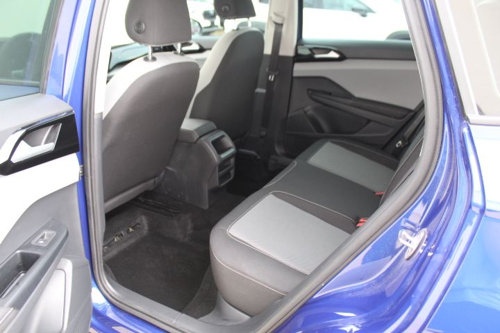 Used Car 2024 Volkswagen Taos  1.5t S For Sale Under $25,000 In Georgetown, Texas