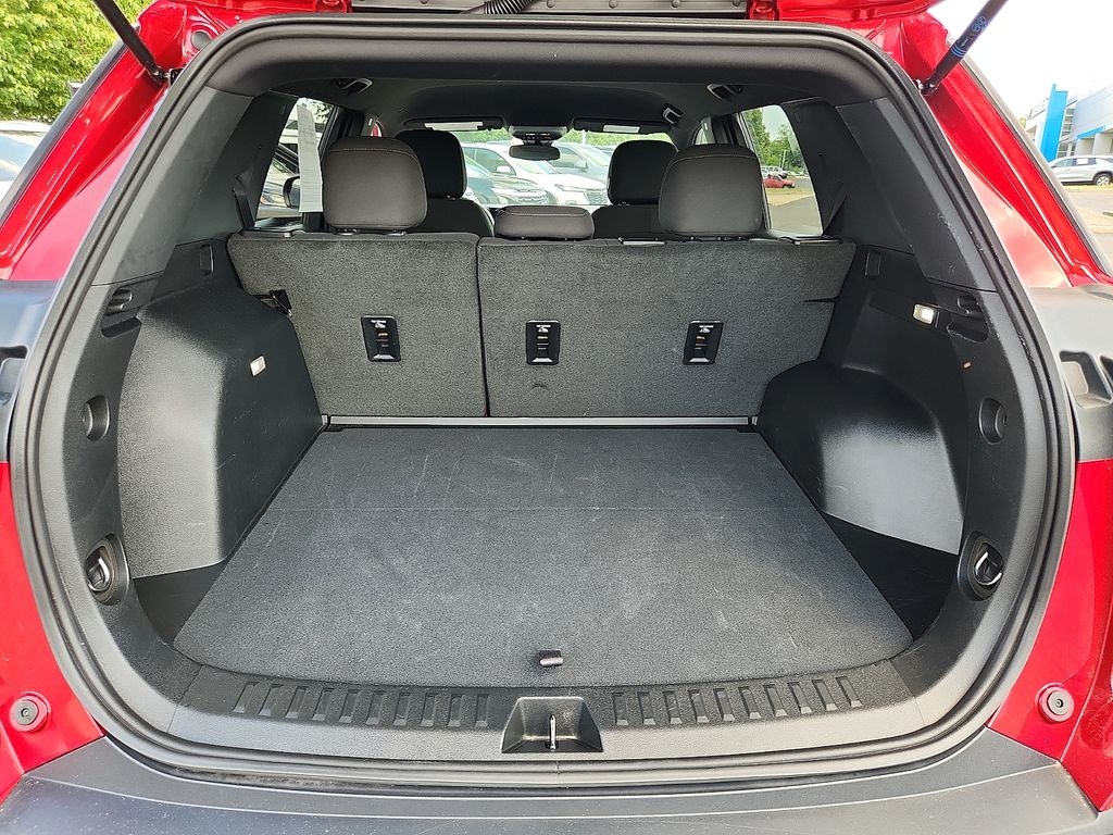 used 2026 Chevrolet Equinox car, priced at $32,794