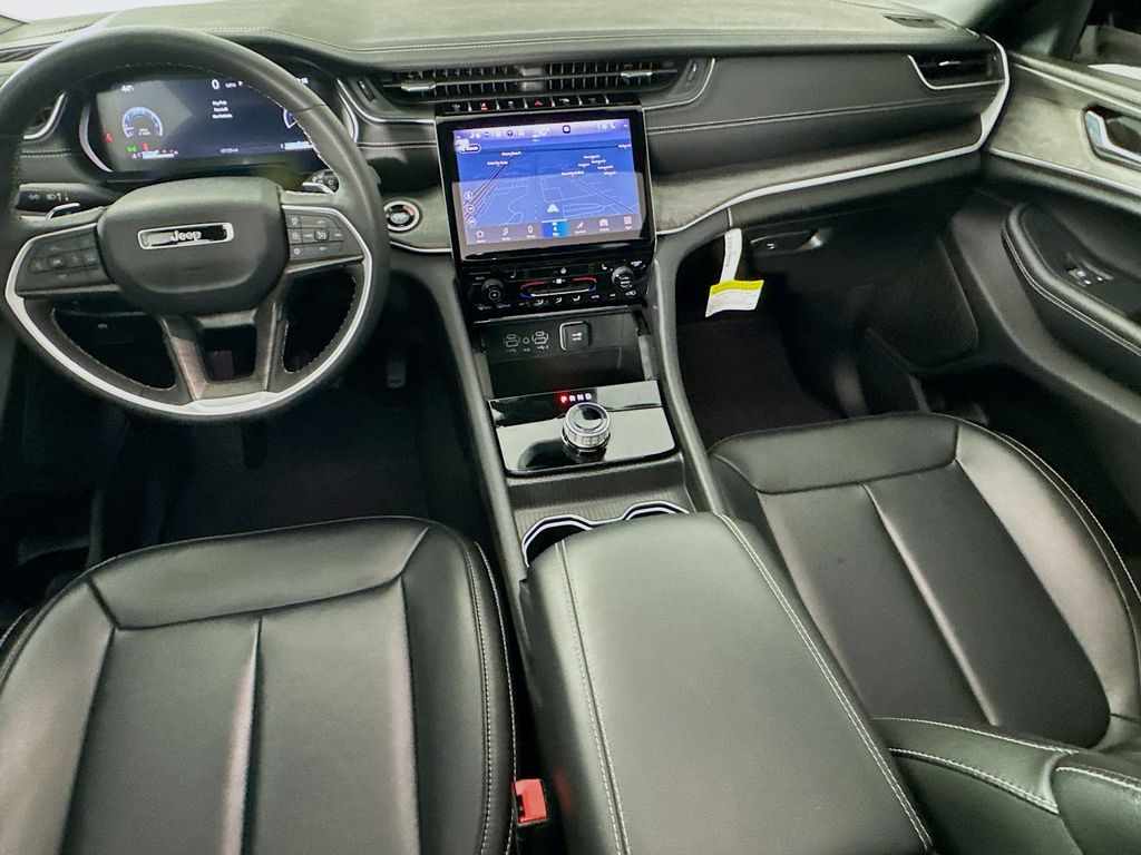 Used Car 2025 Jeep Grand Cherokee  Limited For Sale Under $40,000 In Austin, Texas