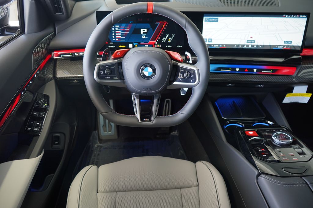 Thumbnail: 2026 BMW M5 - 17