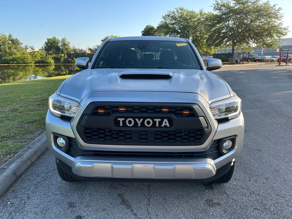 Thumbnail: 2021 Toyota Tacoma - 8