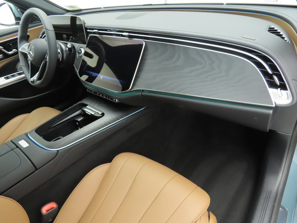 Thumbnail: 2026 Mercedes-Benz E-Class - 17