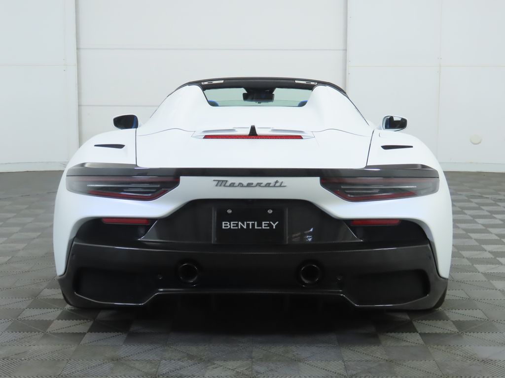 Thumbnail: 2023 Maserati MC20 - 6