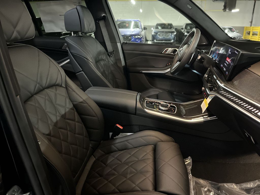 Thumbnail: 2026 BMW X5 - 25