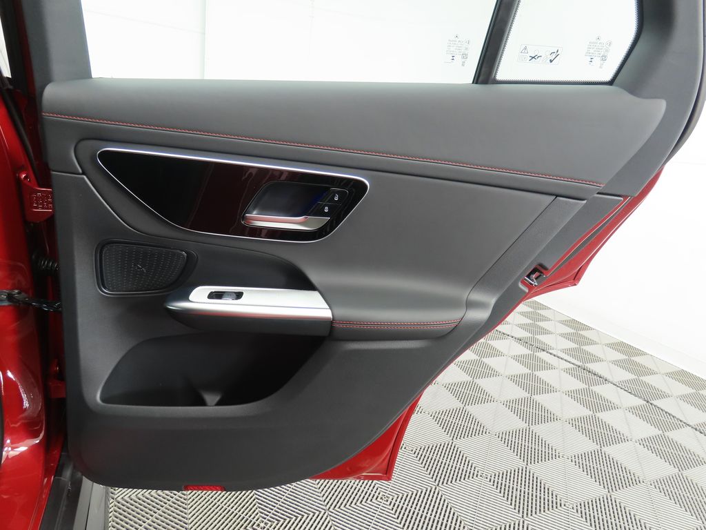 Thumbnail: 2026 Mercedes-Benz GLC - 28