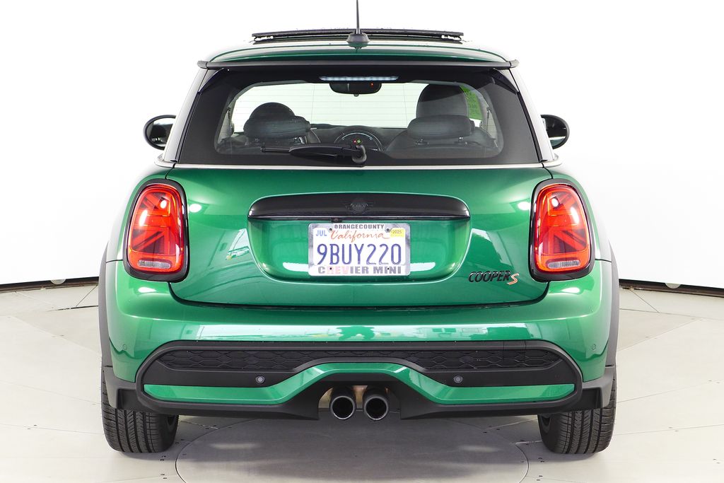 2023 MINI Cooper S 8