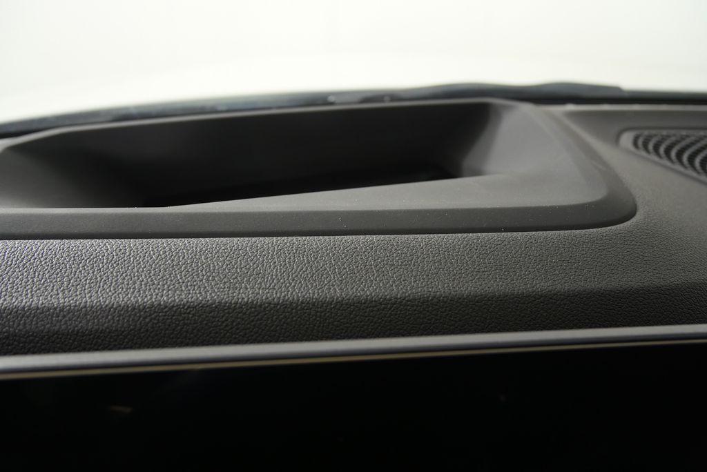 2025 BMW 2 Series M240i 17
