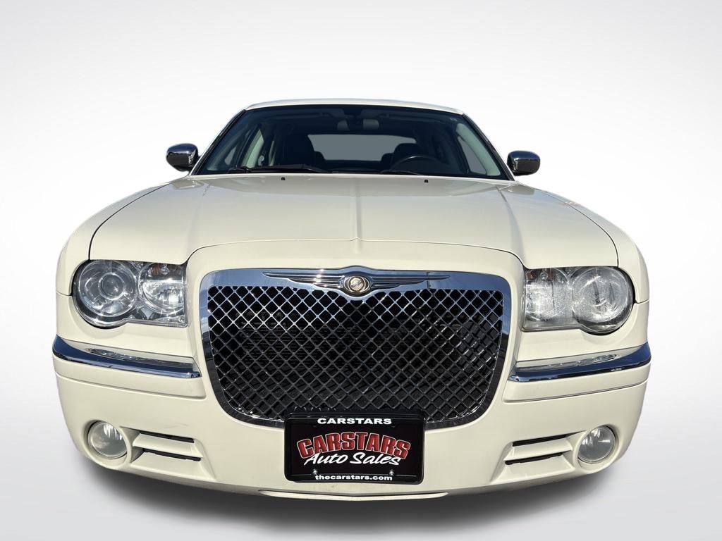 2008 Cool Vanilla Clearcoat Chrysler 300 Dub Edition RWD Sedan