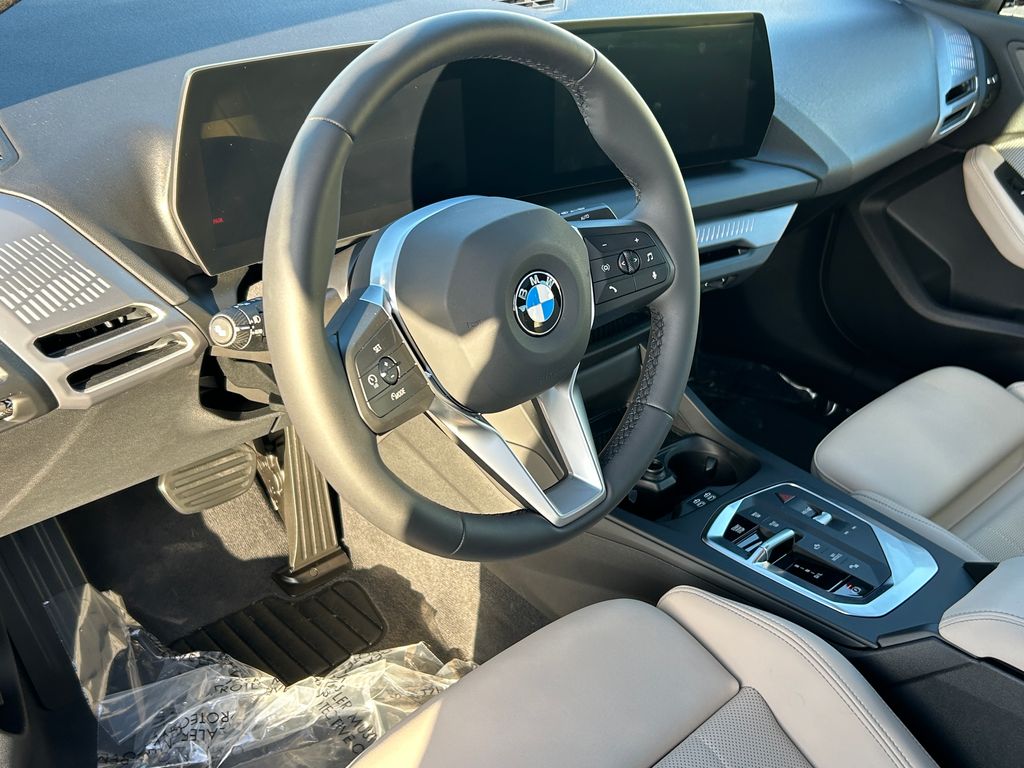 Thumbnail: 2026 BMW 2 Series - 13