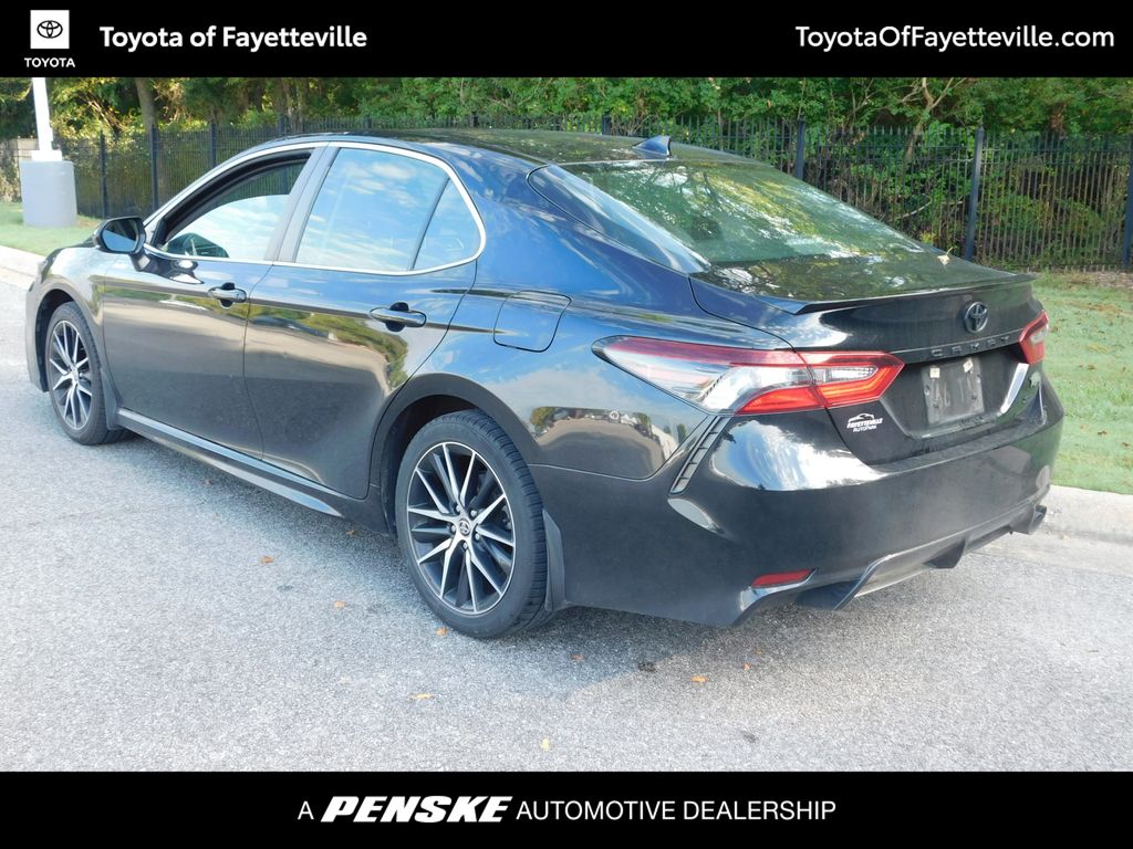 Thumbnail: 2021 Toyota Camry - 9