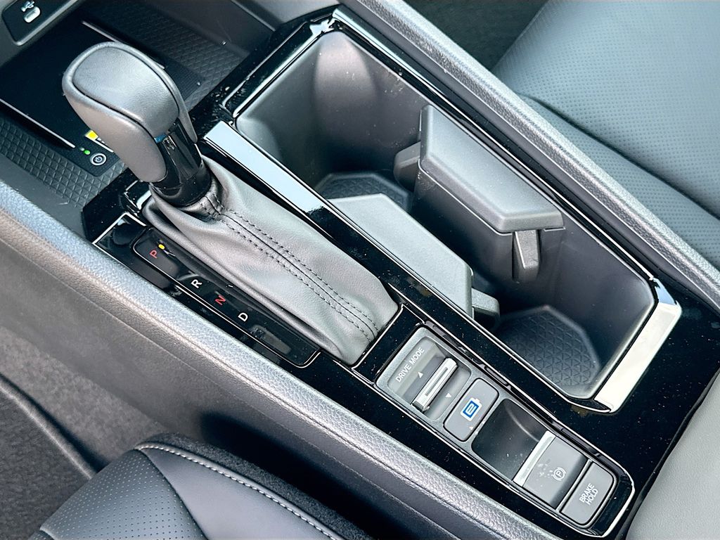 2025 Honda Accord Sport-L 14