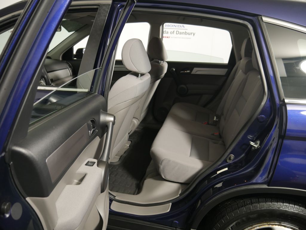 2011 Honda CR-V LX 15