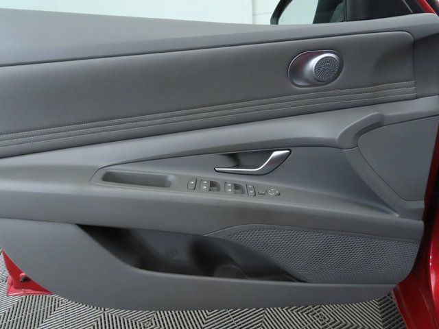 Thumbnail: 2023 Hyundai Elantra - 25