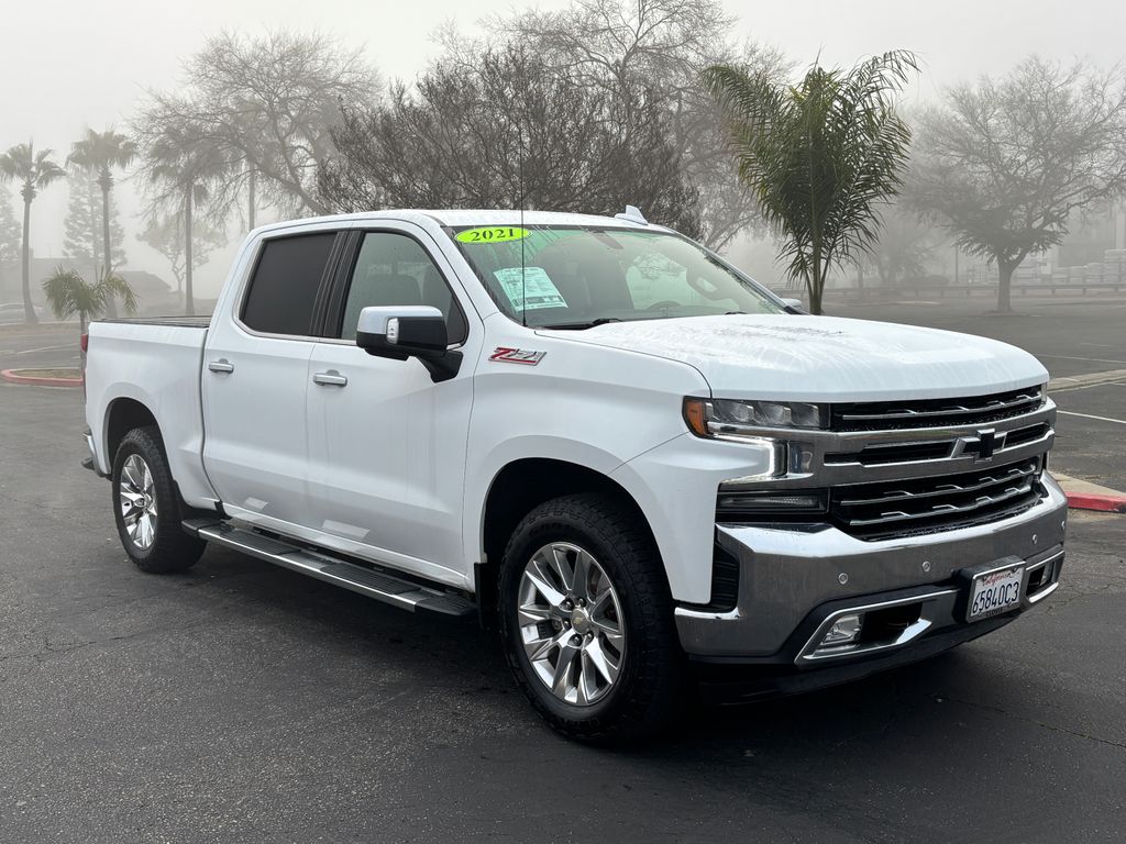 Thumbnail: 2021 Chevrolet Silverado 1500 - 3