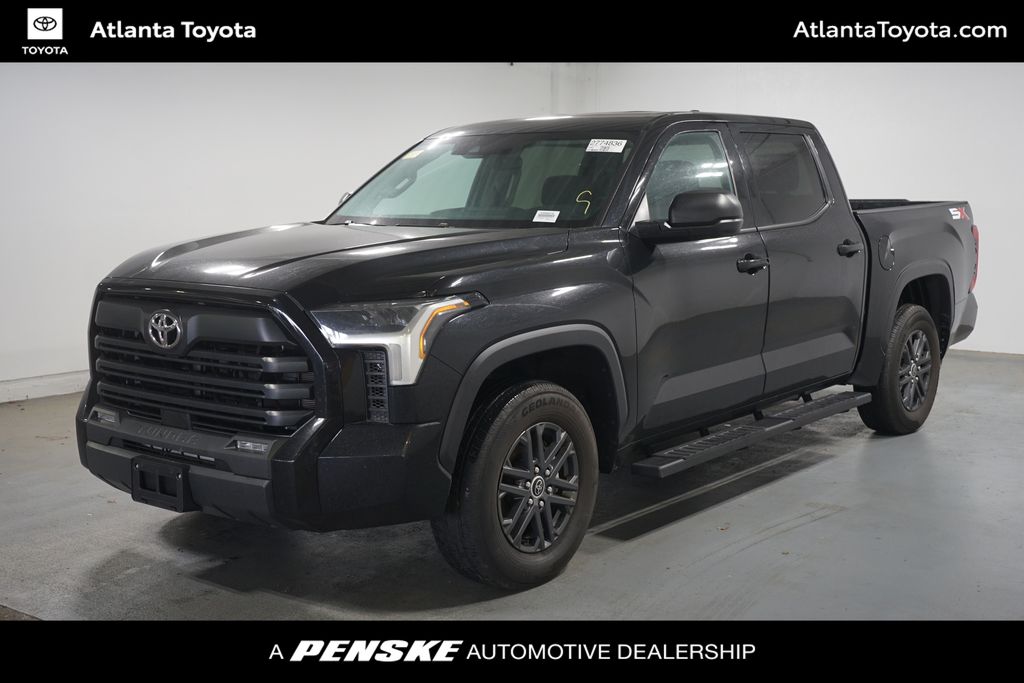 2023 Toyota Tundra SR5 3.4L CrewMax 5.5' Bed's photo